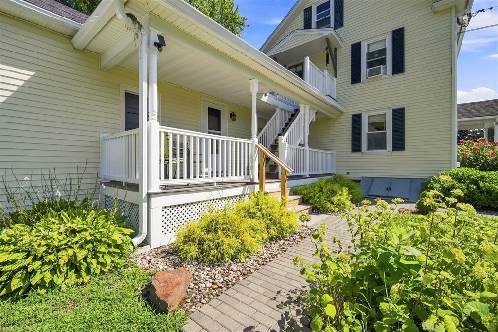 98 Stockbridge Rd, Hadley, MA, 98 Stockbridge Rd, Hadley, MA Photo #2