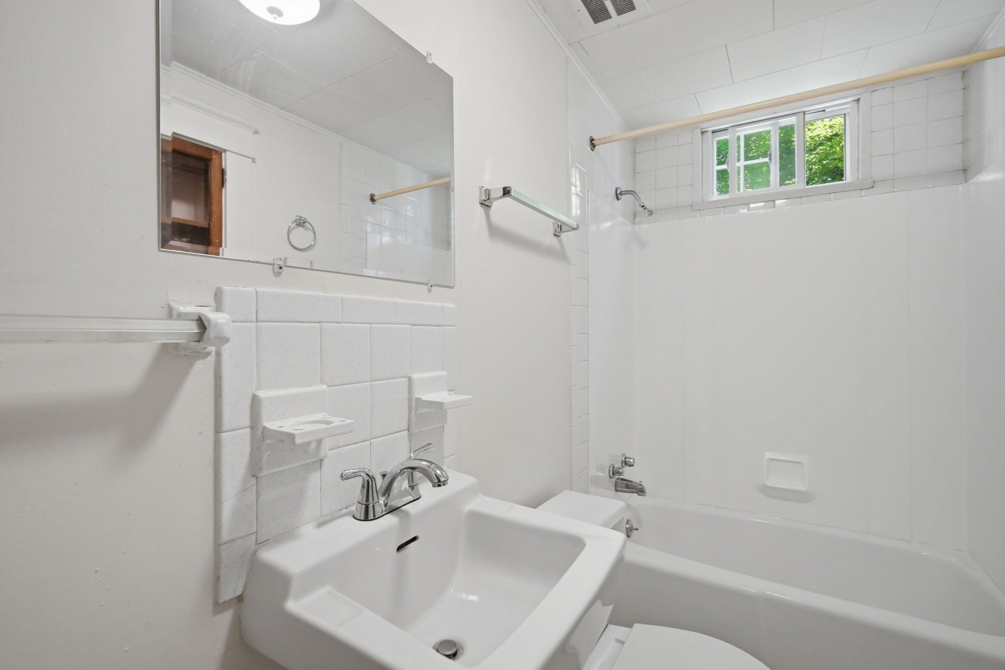 98 Stockbridge Rd, Hadley, MA Photo #23