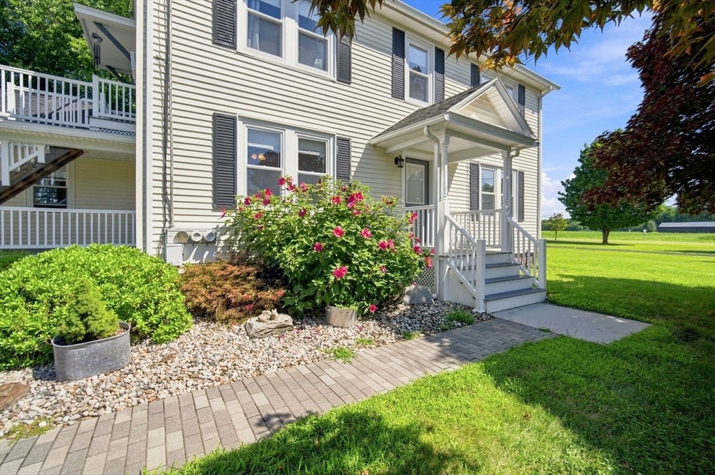98 Stockbridge Rd, Hadley, MA, 98 Stockbridge Rd, Hadley, MA Photo #3
