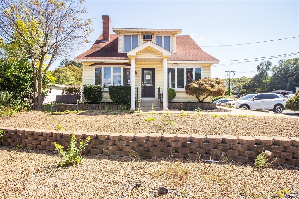 636 Sunderland Rd (Rte 20) 1