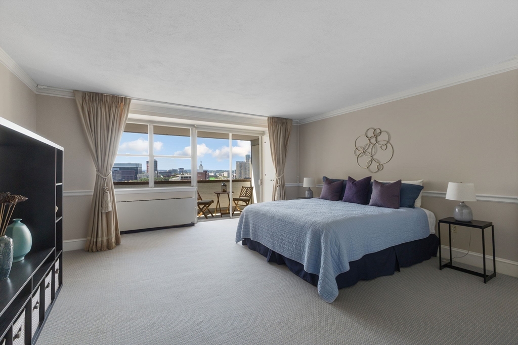6 Whittier Pl 14N&O