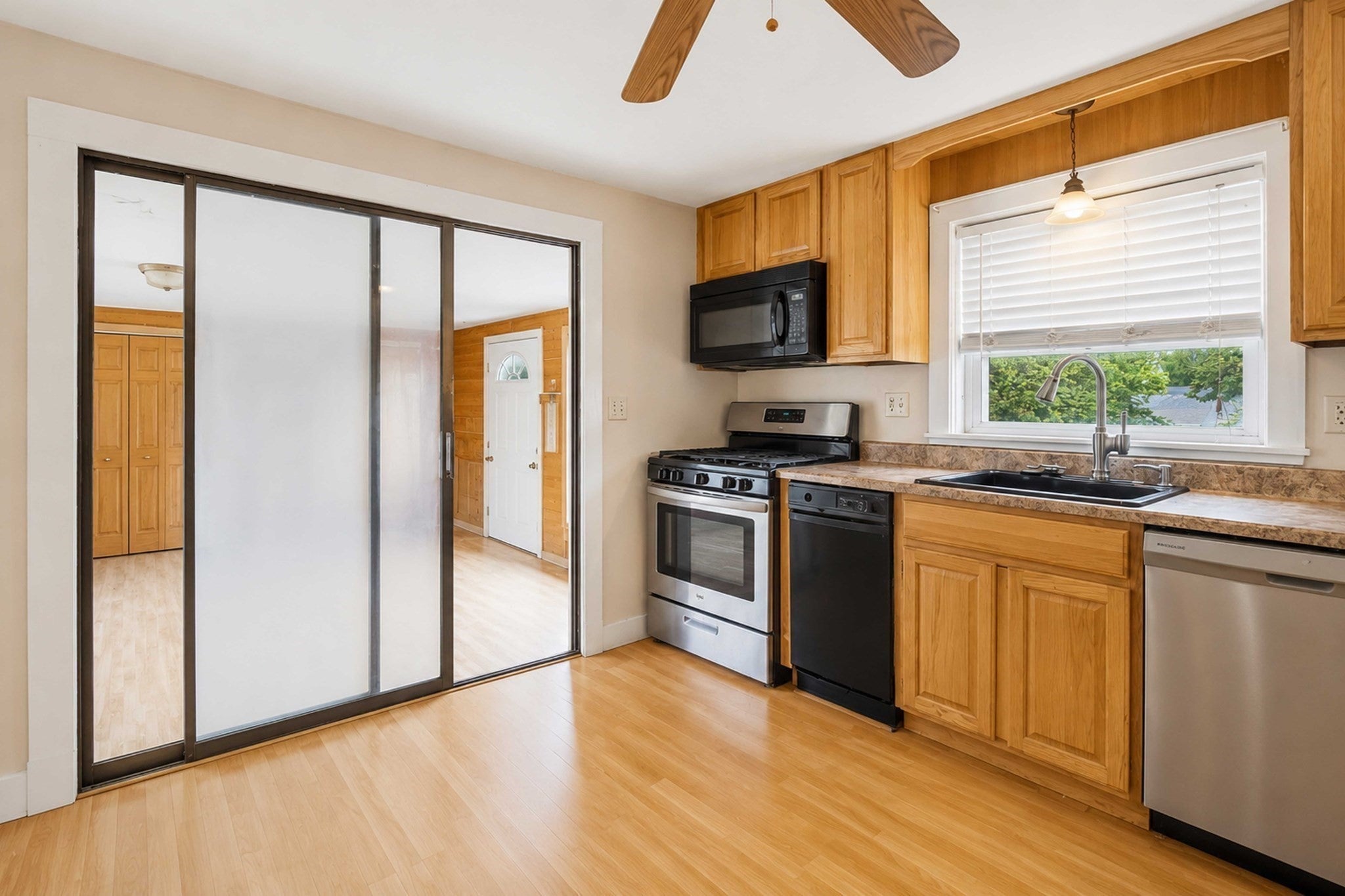14 Highland Ave, Taunton, MA, 14 Highland Ave, Taunton, MA Photo #9