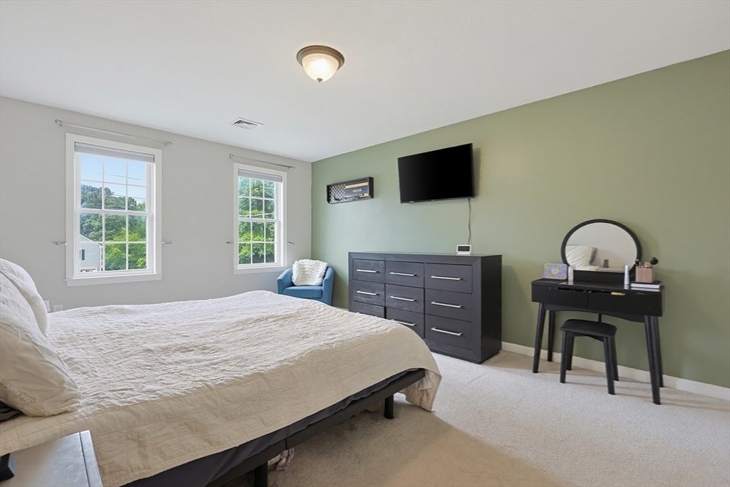 28 Roland Way, Milford, MA, 28 Roland Way, Milford, MA Photo #13