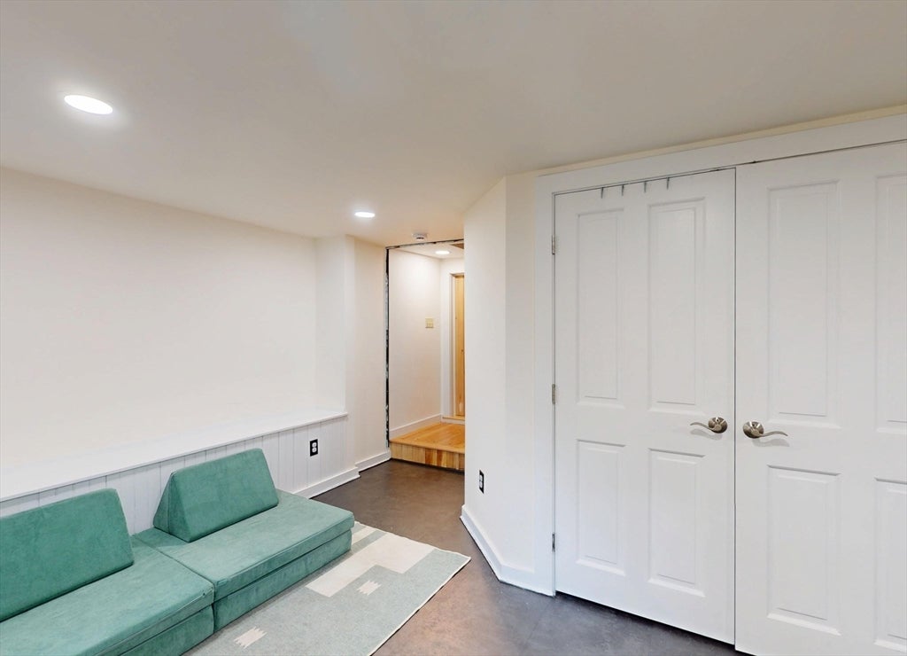 44 Green St, Buckland, MA Photo #33