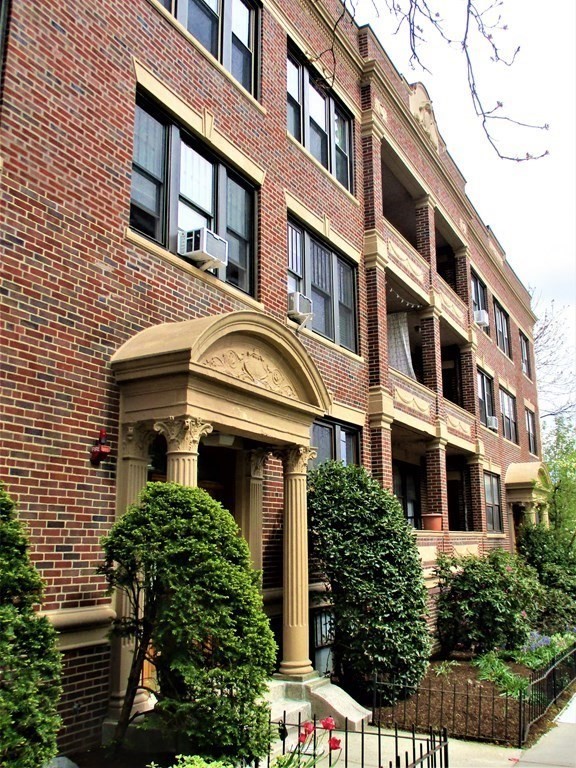 153 Strathmore Rd #8, Boston, MA Photo #1