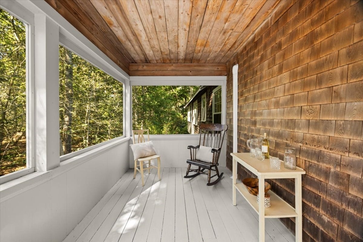 89 F R Lillie RD, Falmouth, MA, 89 F R Lillie RD, Falmouth, MA Photo #12