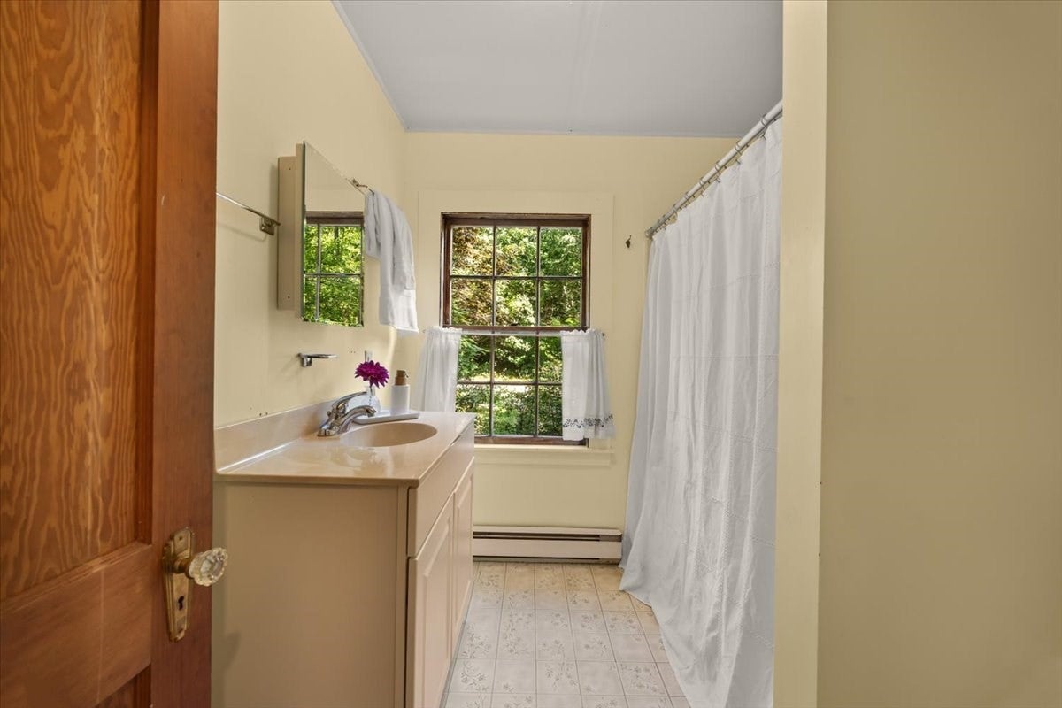 89 F R Lillie RD, Falmouth, MA, 89 F R Lillie RD, Falmouth, MA Photo #13