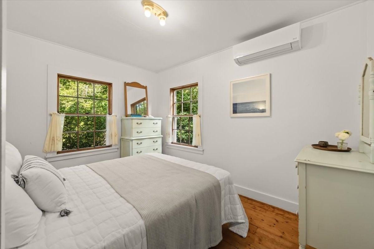 89 F R Lillie RD, Falmouth, MA, 89 F R Lillie RD, Falmouth, MA Photo #14