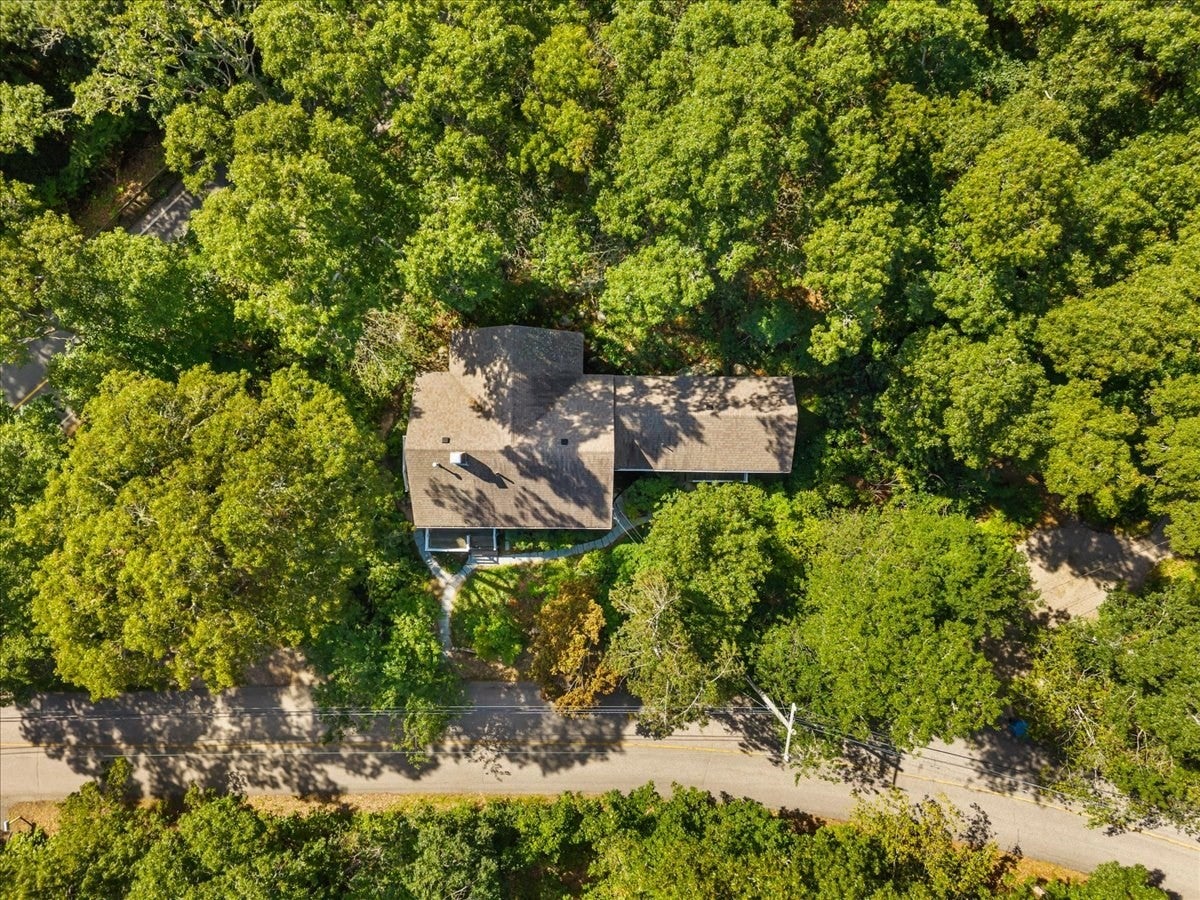 89 F R Lillie RD, Falmouth, MA, 89 F R Lillie RD, Falmouth, MA Photo #25