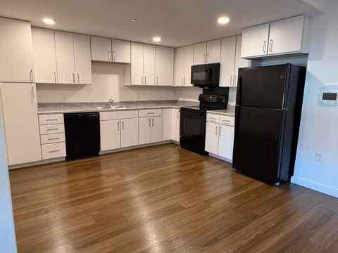 466 River Street 308 Boston MA 02126