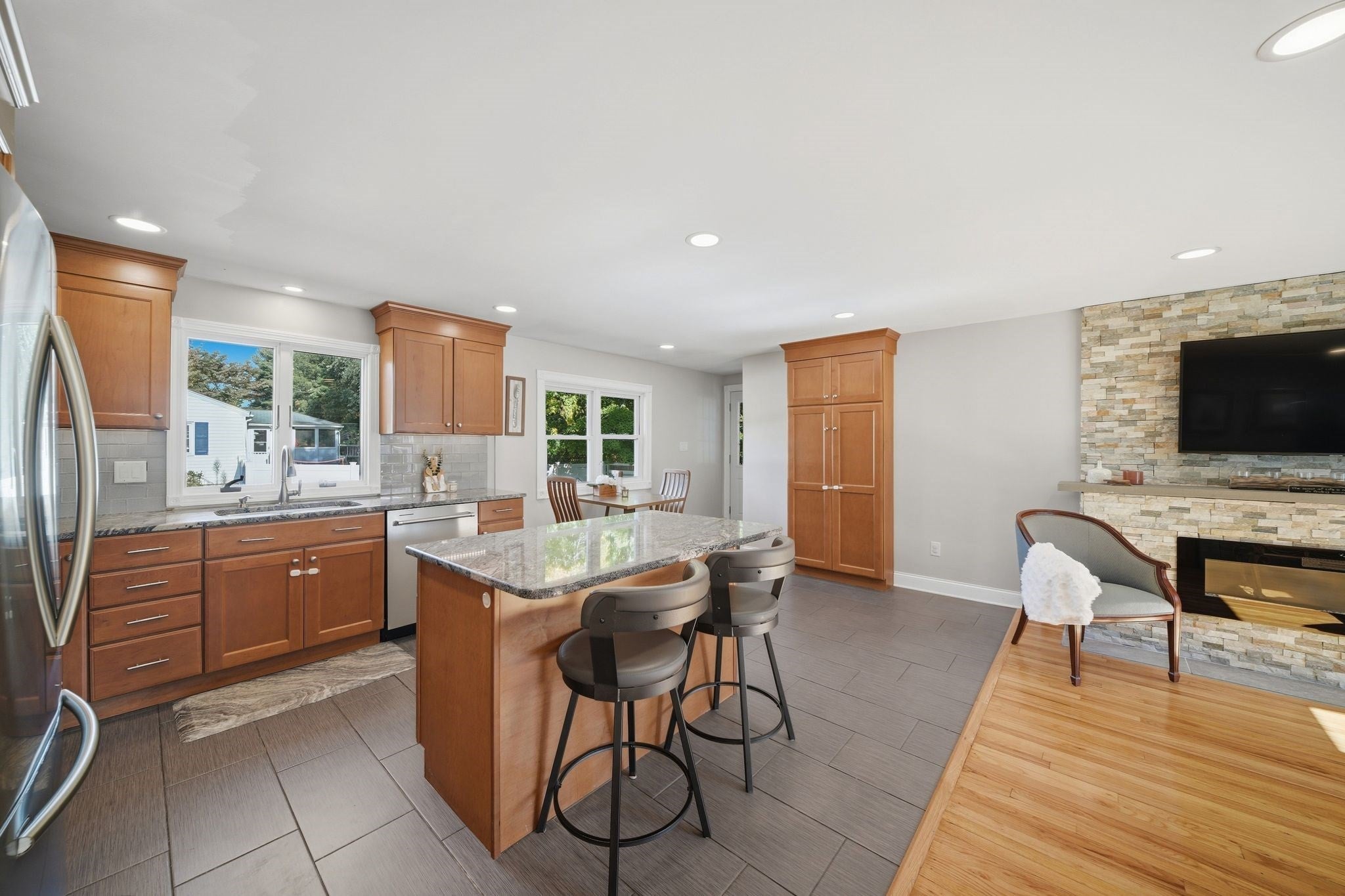 106 Harwood Ave, Littleton, MA, 106 Harwood Ave, Littleton, MA Photo #10