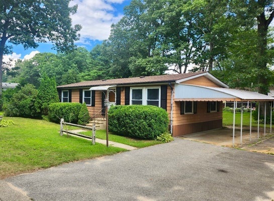9 MAVERICK DR, BROOKFIELD, MA 01506 - Image 4d42bb6433bc5313160f9c4735add607/919186323