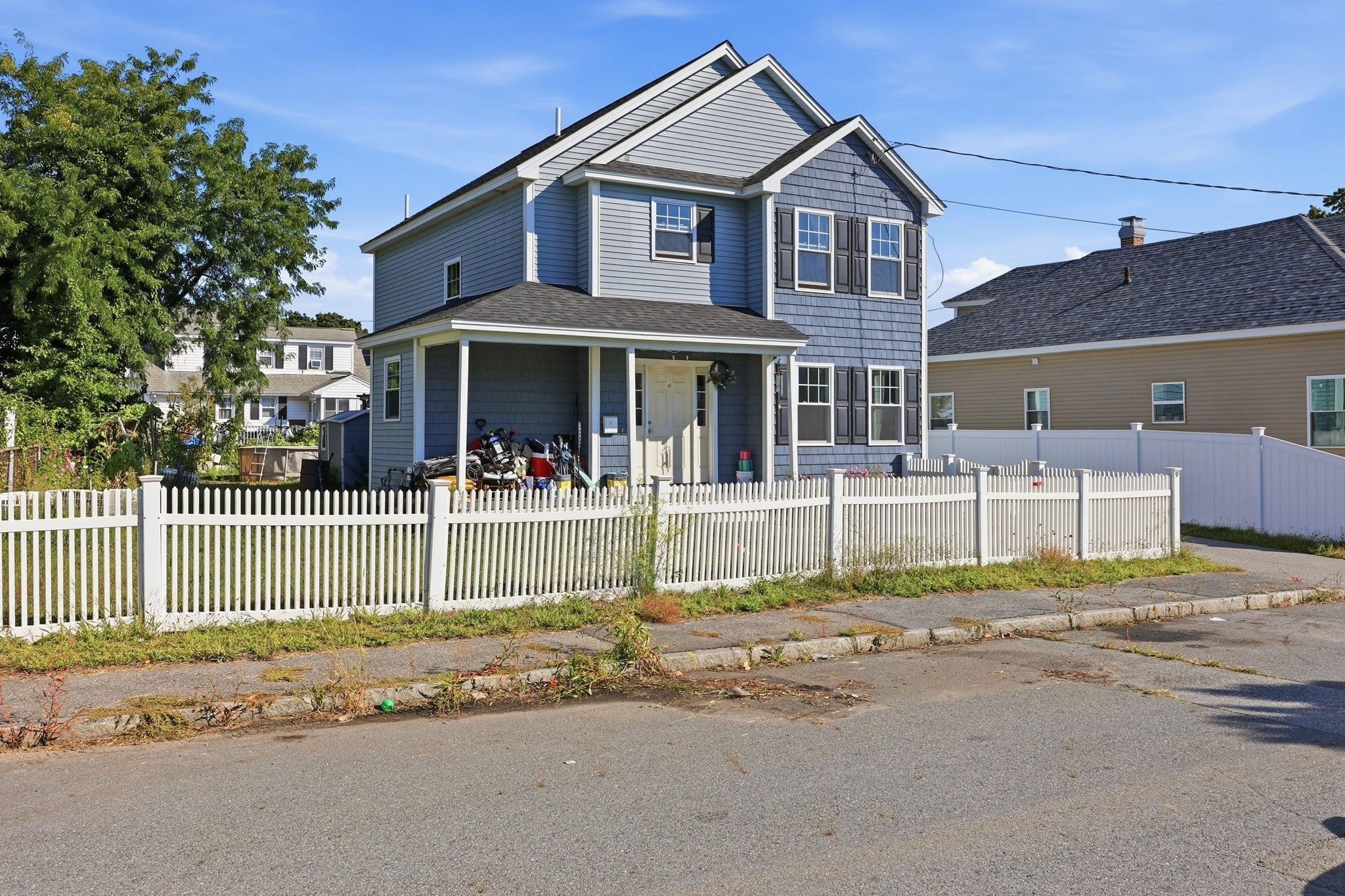 9 Mcguigan Circle, Lowell, MA Photo #2