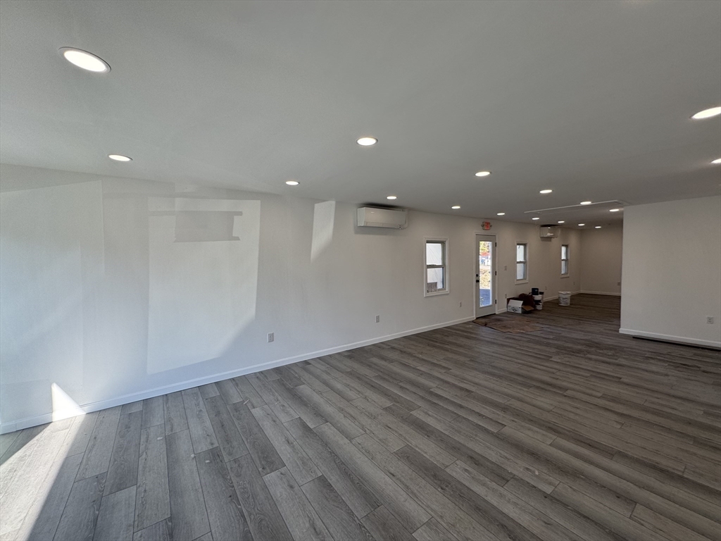 50 W. Main St