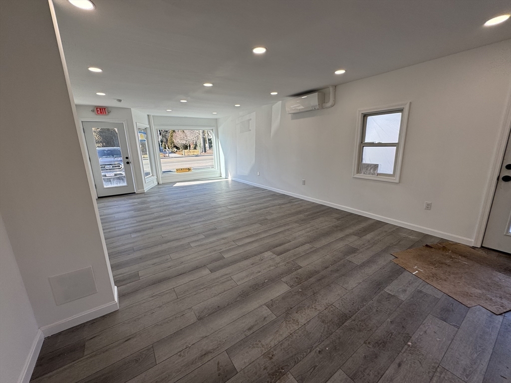 50 W. Main St