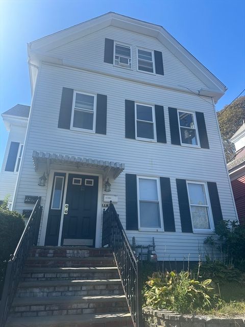 Photo of 11 Monument Ave #2, Marlborough, MA 01752 (MLS # 73439734)