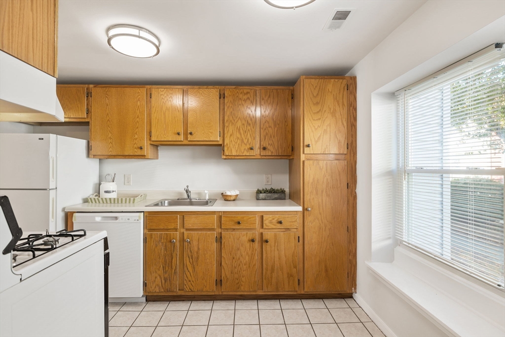 63 Pine Valley Dr 63 aka 30a