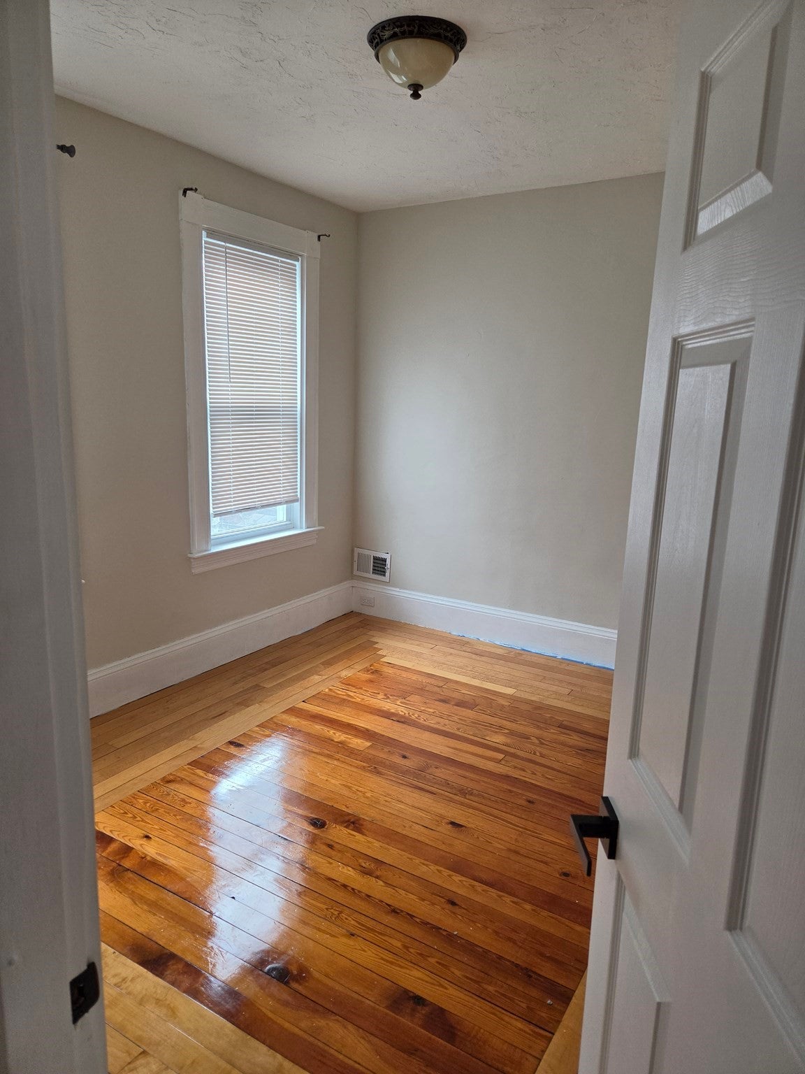 19 Gardner Avenue #2, Brockton, MA Photo #12