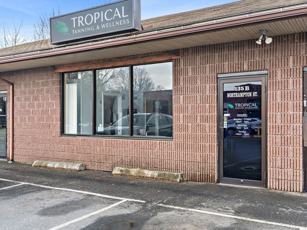135 B Northampton St