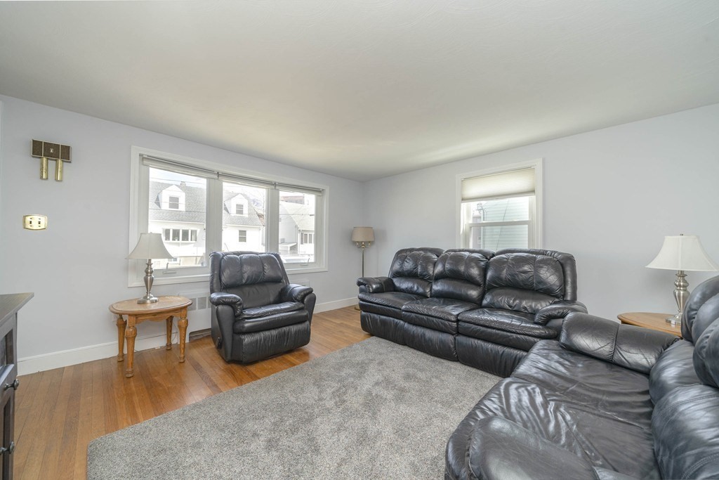 17 Griswold St