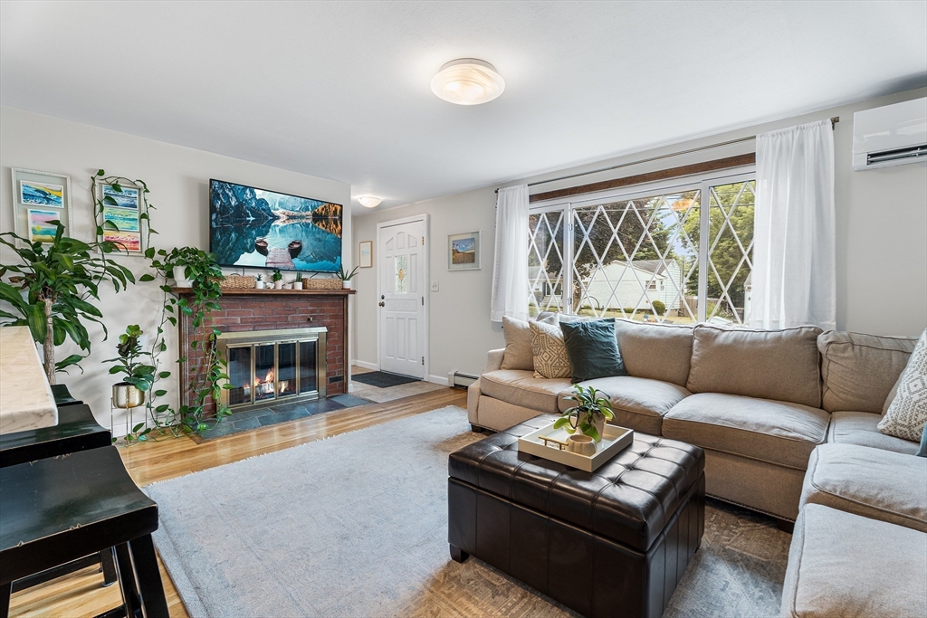17 Lilian Rd