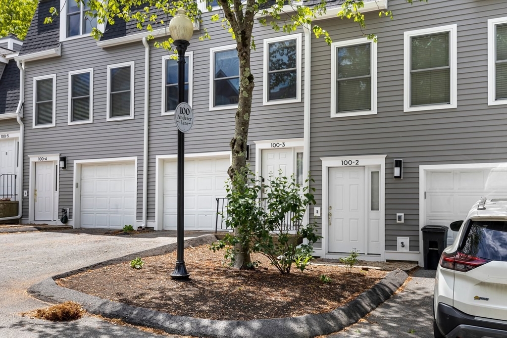 100 Anderer Lane 3