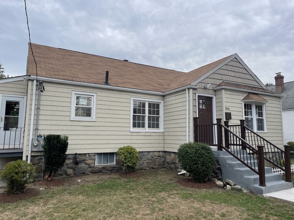 306 Greenwood St