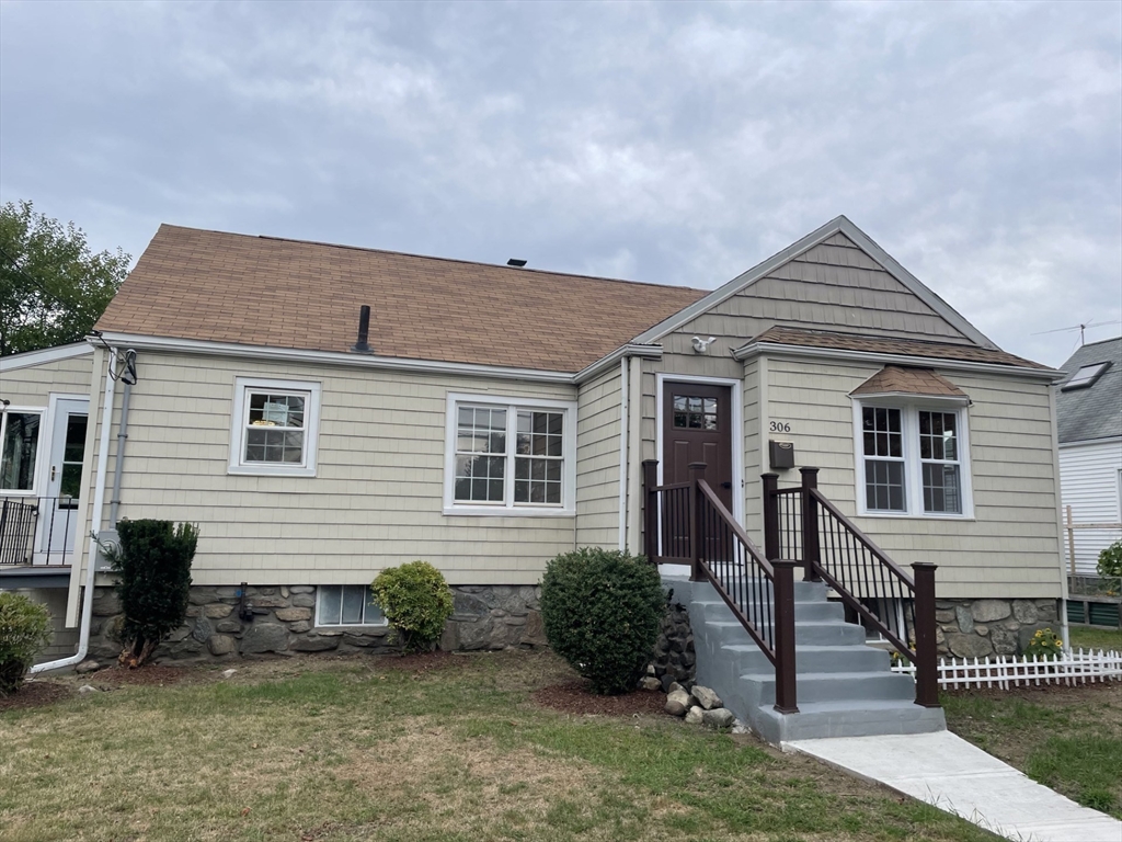 306 Greenwood St