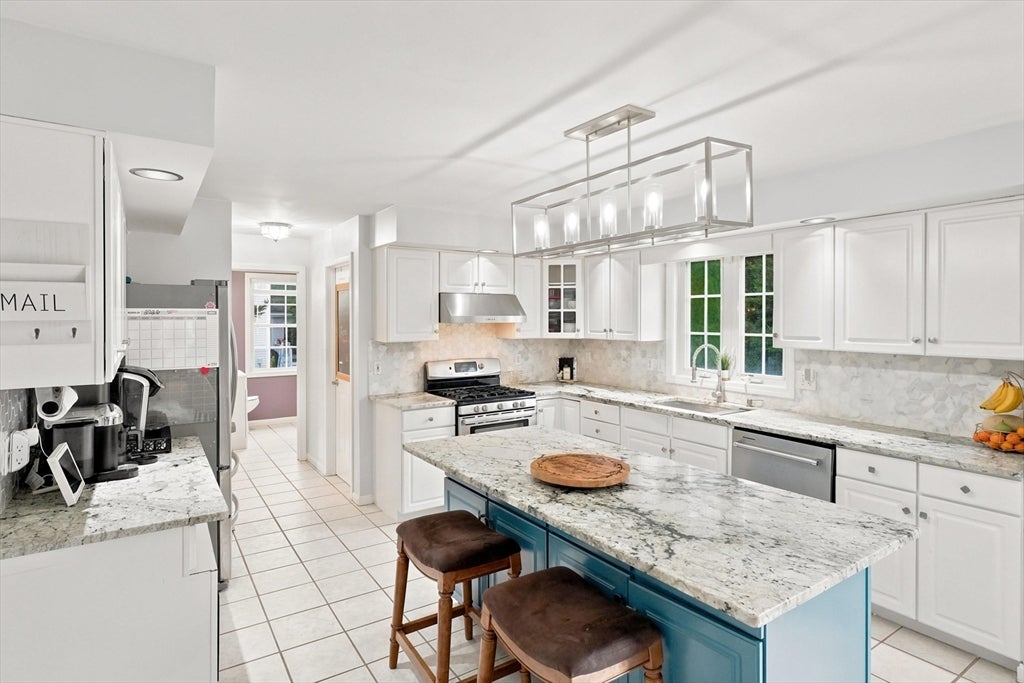 14 Bartlett Road, Methuen, MA, 14 Bartlett Road, Methuen, MA Photo #2