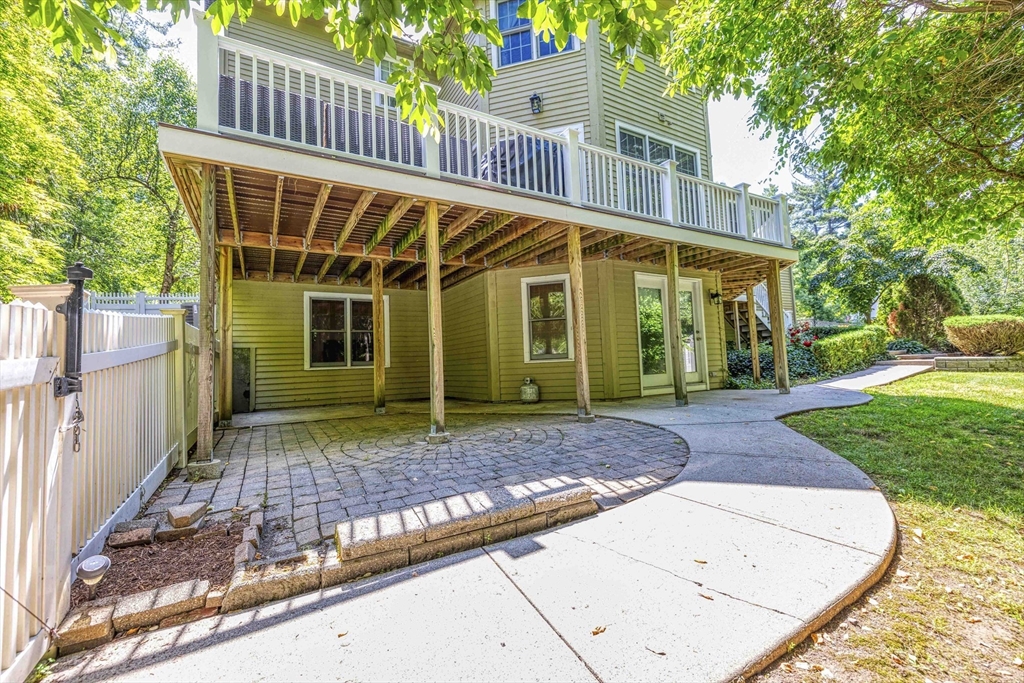 55 Blackberry Hill Rd
