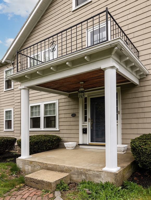 17-19 Maple St