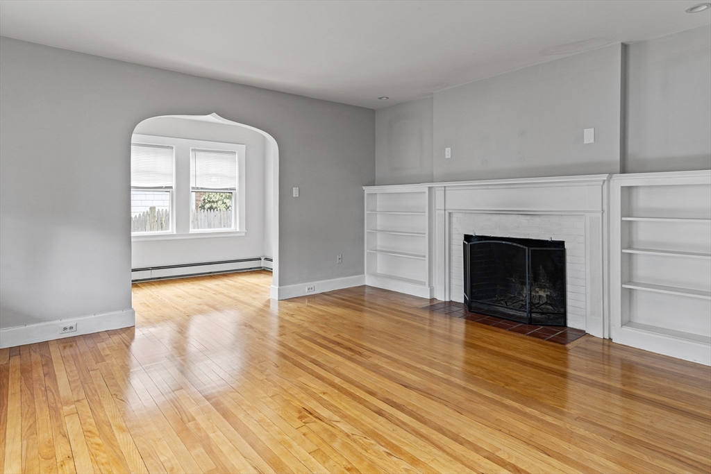 17-19 Maple St