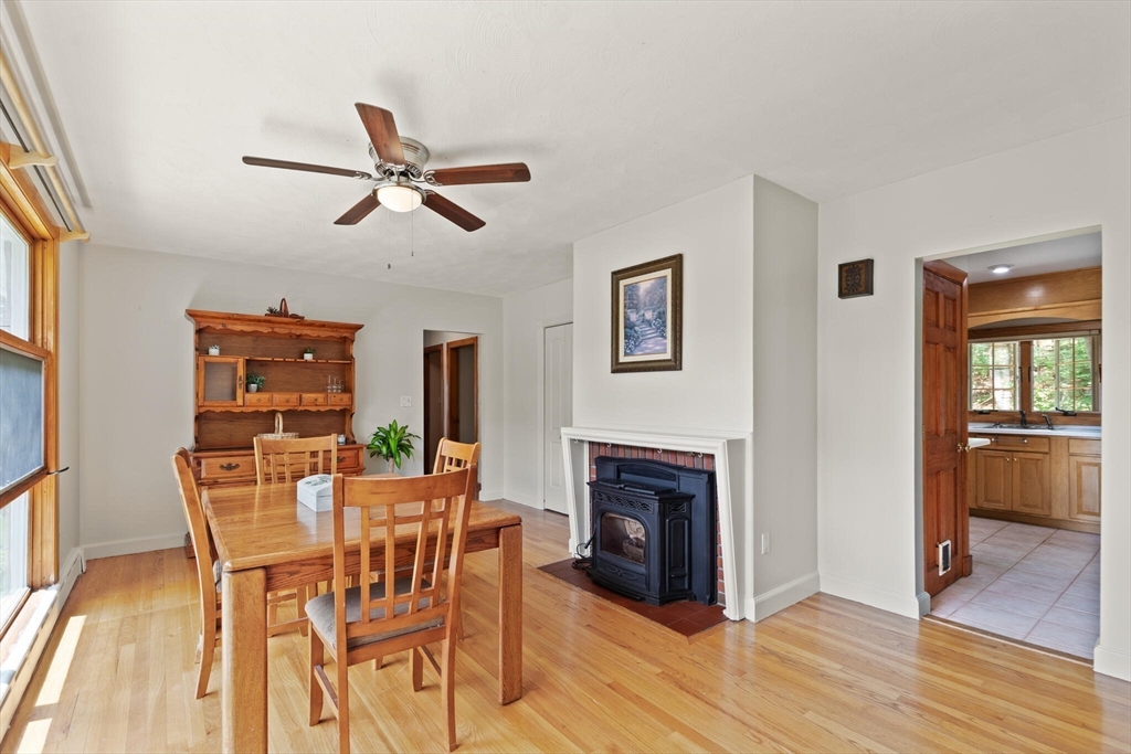 10 Powderhouse Cir