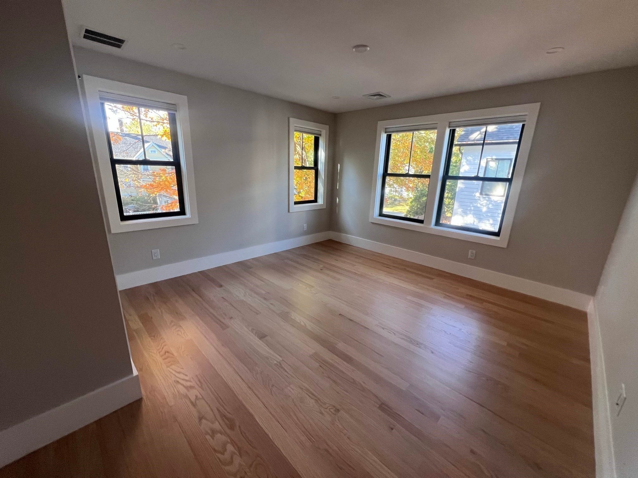 10 Webber Avenue #202, Bedford, MA Photo #14