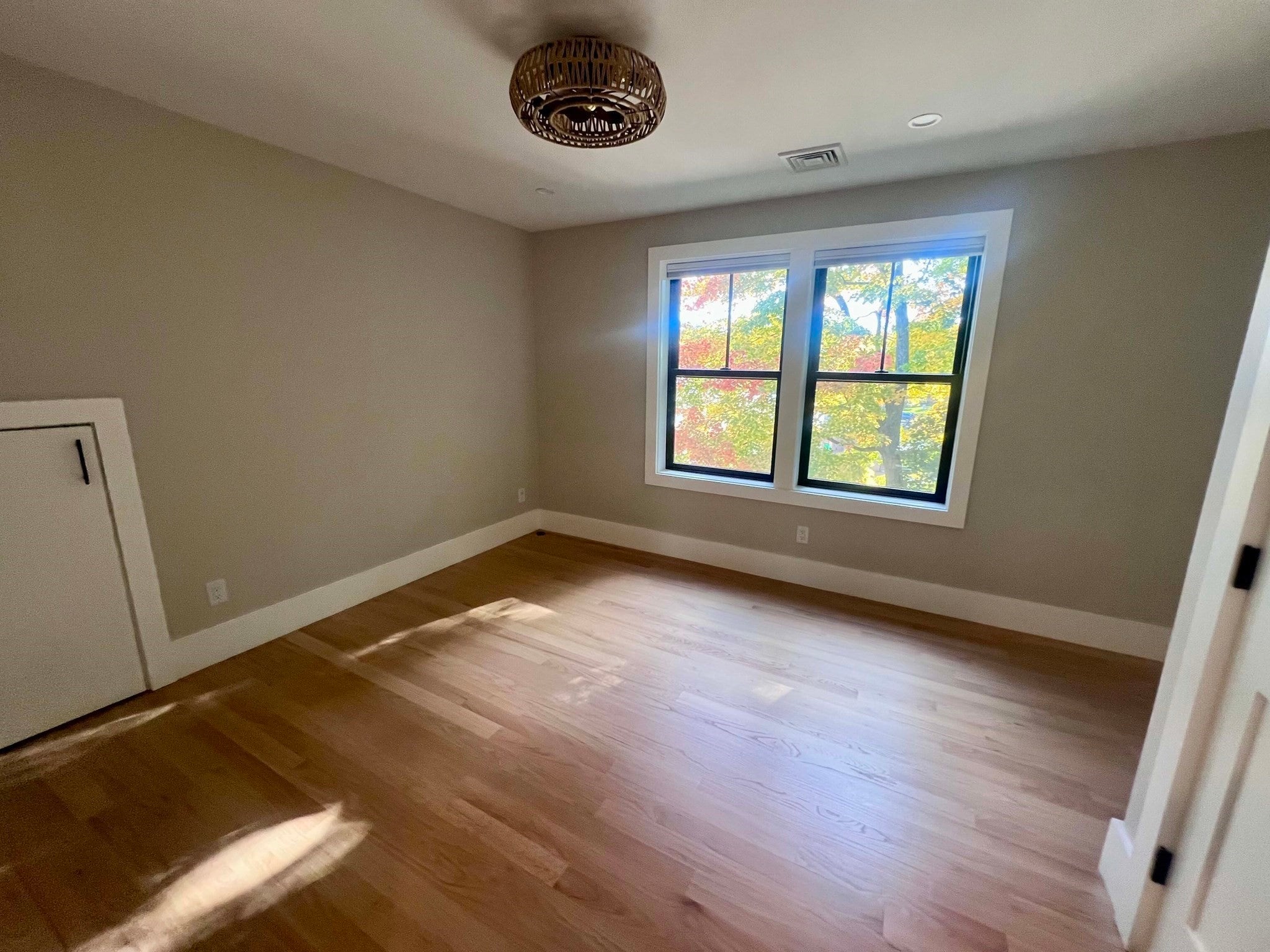 10 Webber Avenue #202, Bedford, MA Photo #18