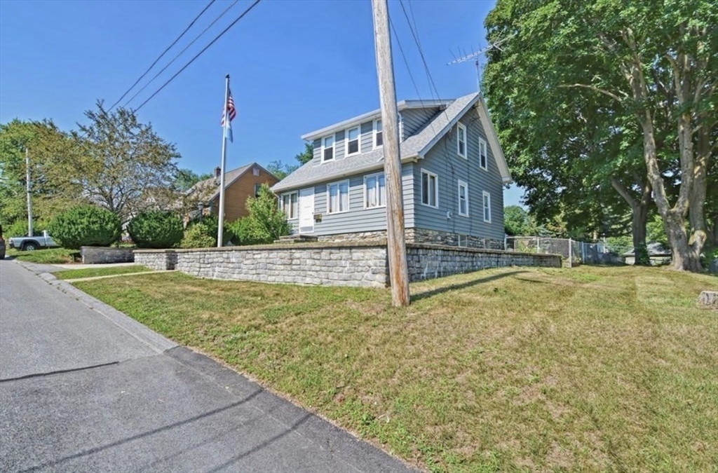 41 Highland St