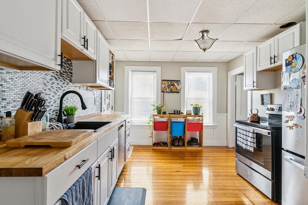 114-116 Pacific St