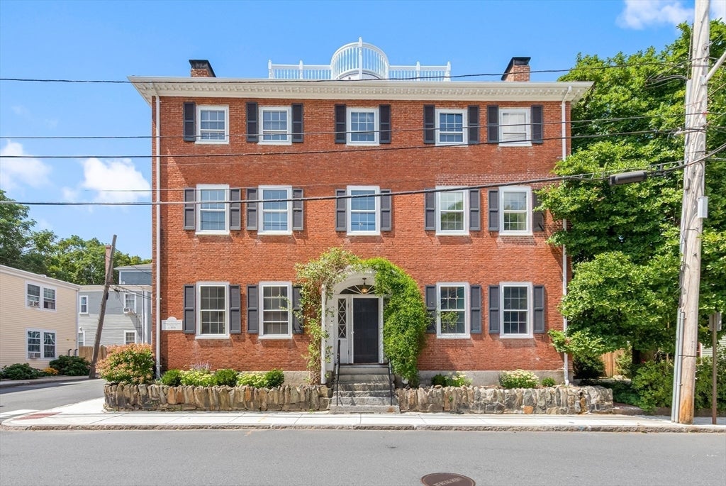 54-56 Lime St, Newburyport, MA, 54-56 Lime St, Newburyport, MA Photo #2