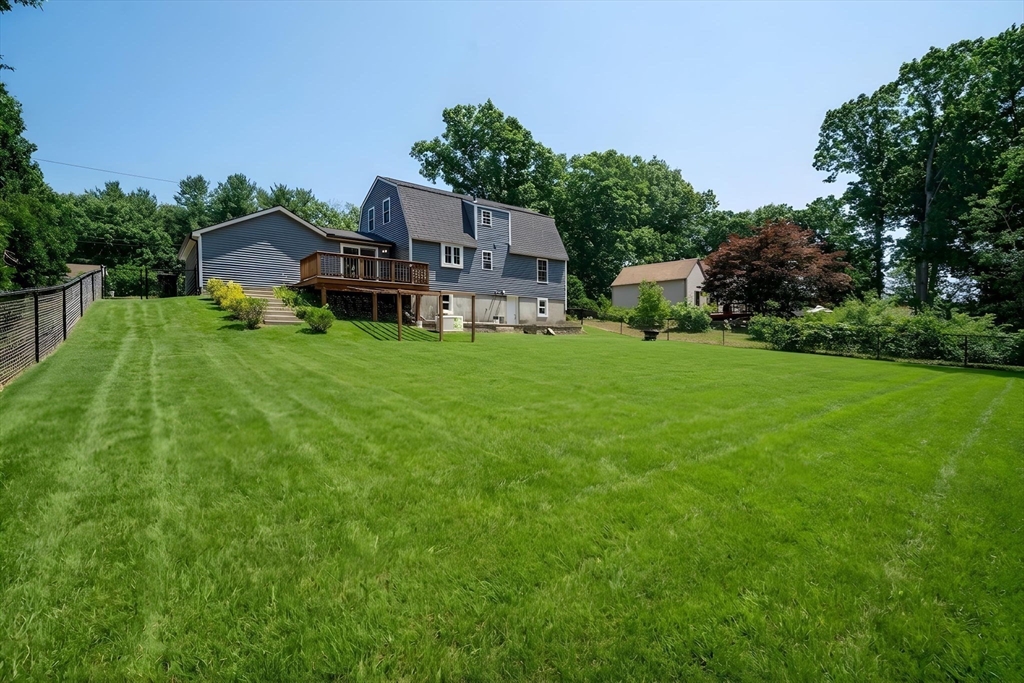 27 Sherwood Ave