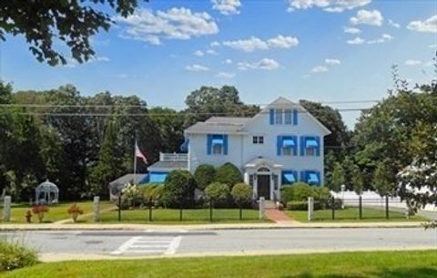 46 Capron St Uxbridge MA 01569