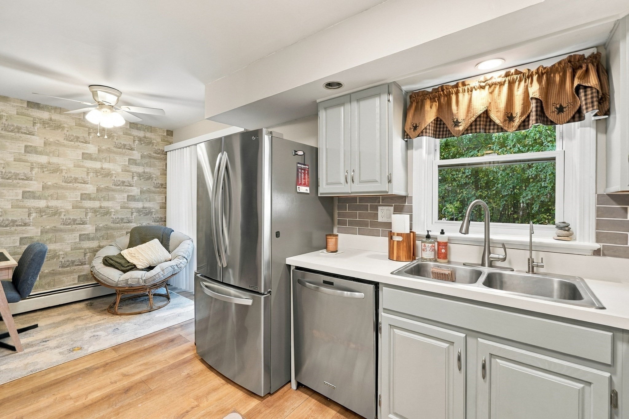 38 Walnut Circle #38, Merrimack, NH Photo #11