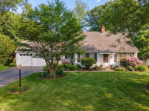 Photo of 34 Cudworth Road, Scituate, MA 02066 (MLS # 73483158)