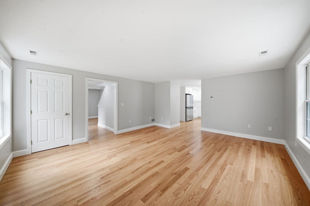 70 Katie Way, Tewksbury, MA, 70 Katie Way, Tewksbury, MA Photo #7