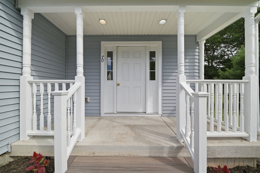 70 Katie Way, Tewksbury, MA, 70 Katie Way, Tewksbury, MA Photo #3