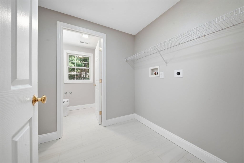 70 Katie Way, Tewksbury, MA, 70 Katie Way, Tewksbury, MA Photo #26