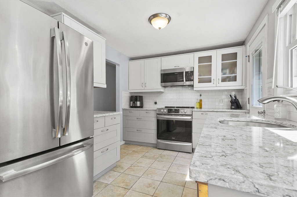 180 Hardy Pond Rd