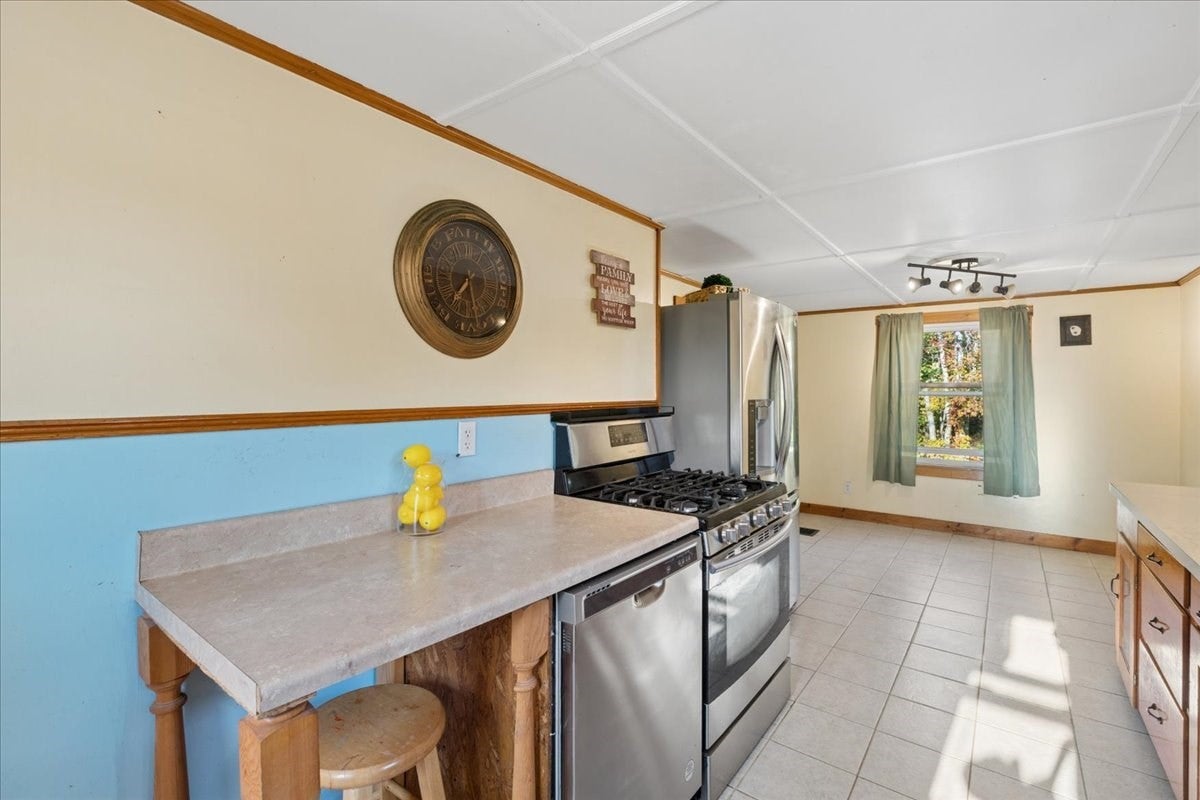 16 Gile Road, Raymond, NH, 16 Gile Road, Raymond, NH Photo #13