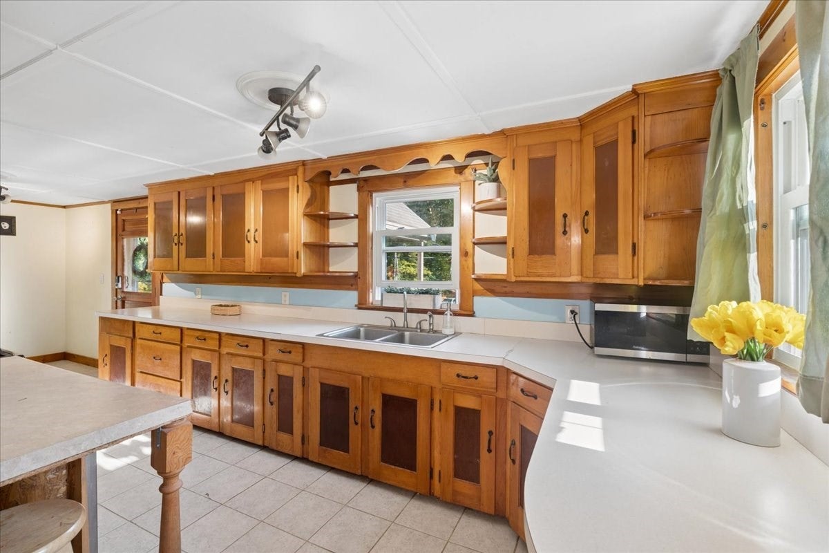 16 Gile Road, Raymond, NH, 16 Gile Road, Raymond, NH Photo #12