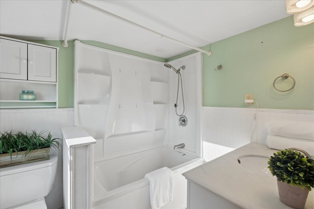 16 Gile Road, Raymond, NH, 16 Gile Road, Raymond, NH Photo #29