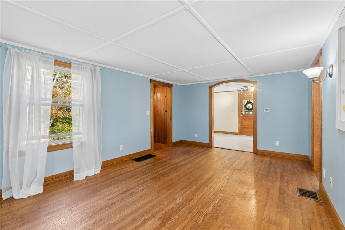 16 Gile Road, Raymond, NH, 16 Gile Road, Raymond, NH Photo #18